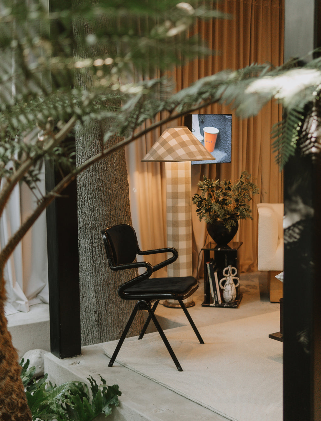 The iconic VERTEBRA chair