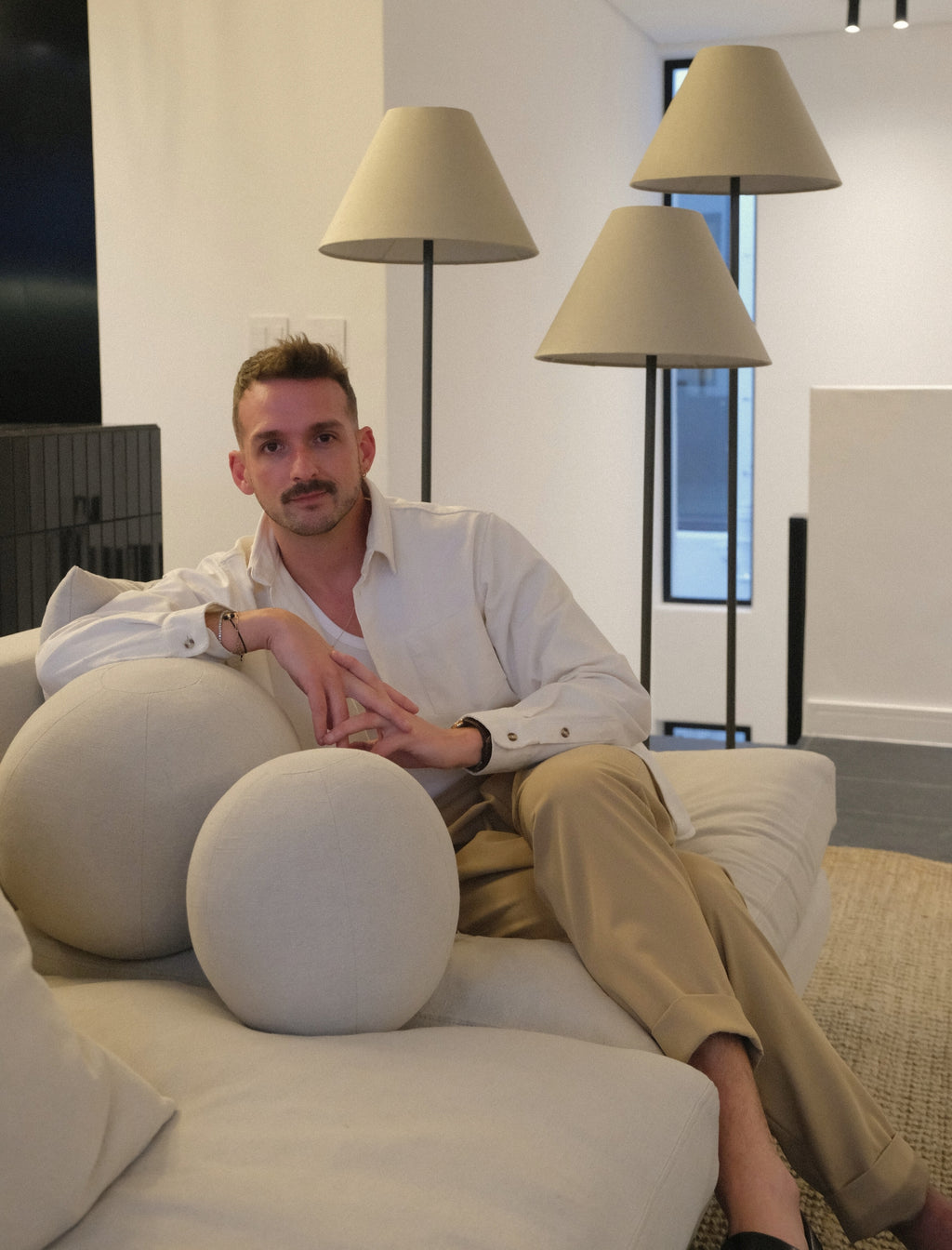 Dylan for the CLOVER floor lamp - Curación Collection