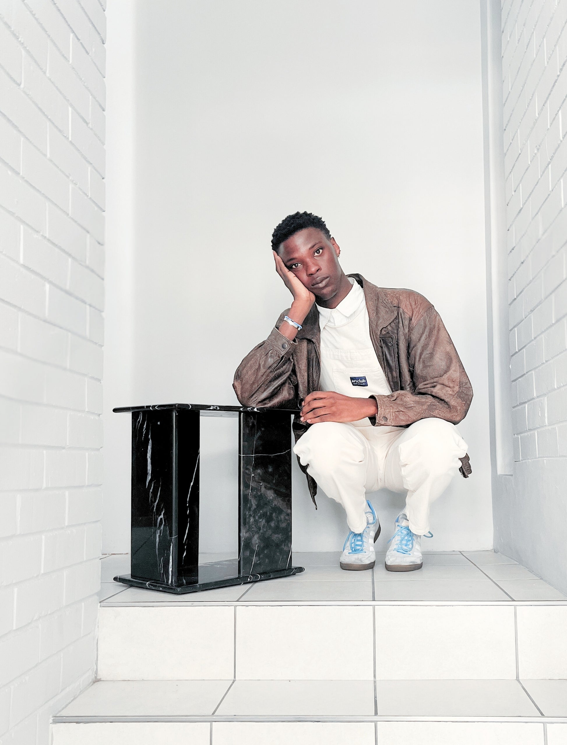 Sisipho for the TONY side table - Curación Collection