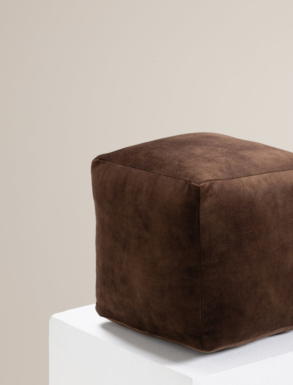 The CUBE scatter in mocha