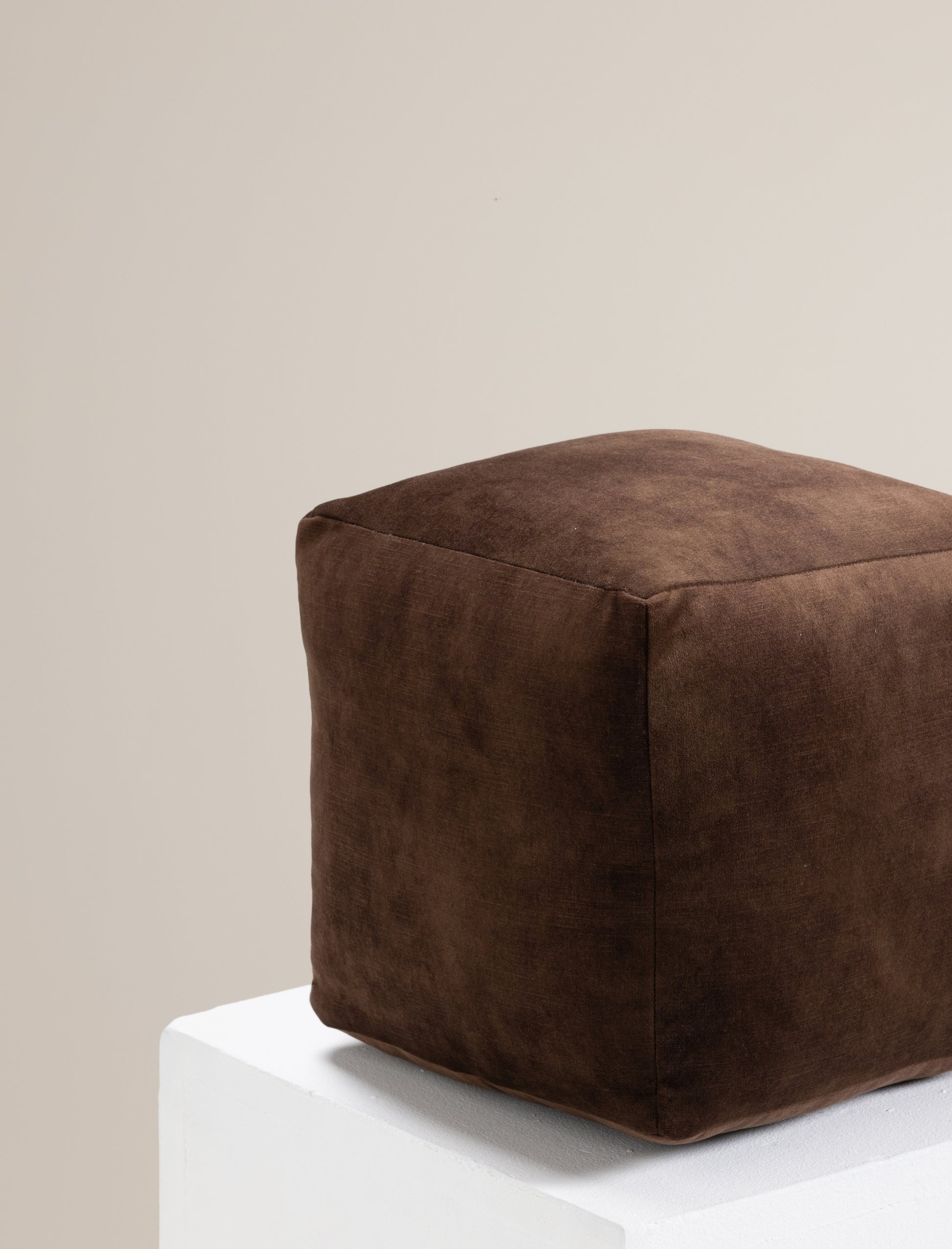 The CUBE scatter in mocha