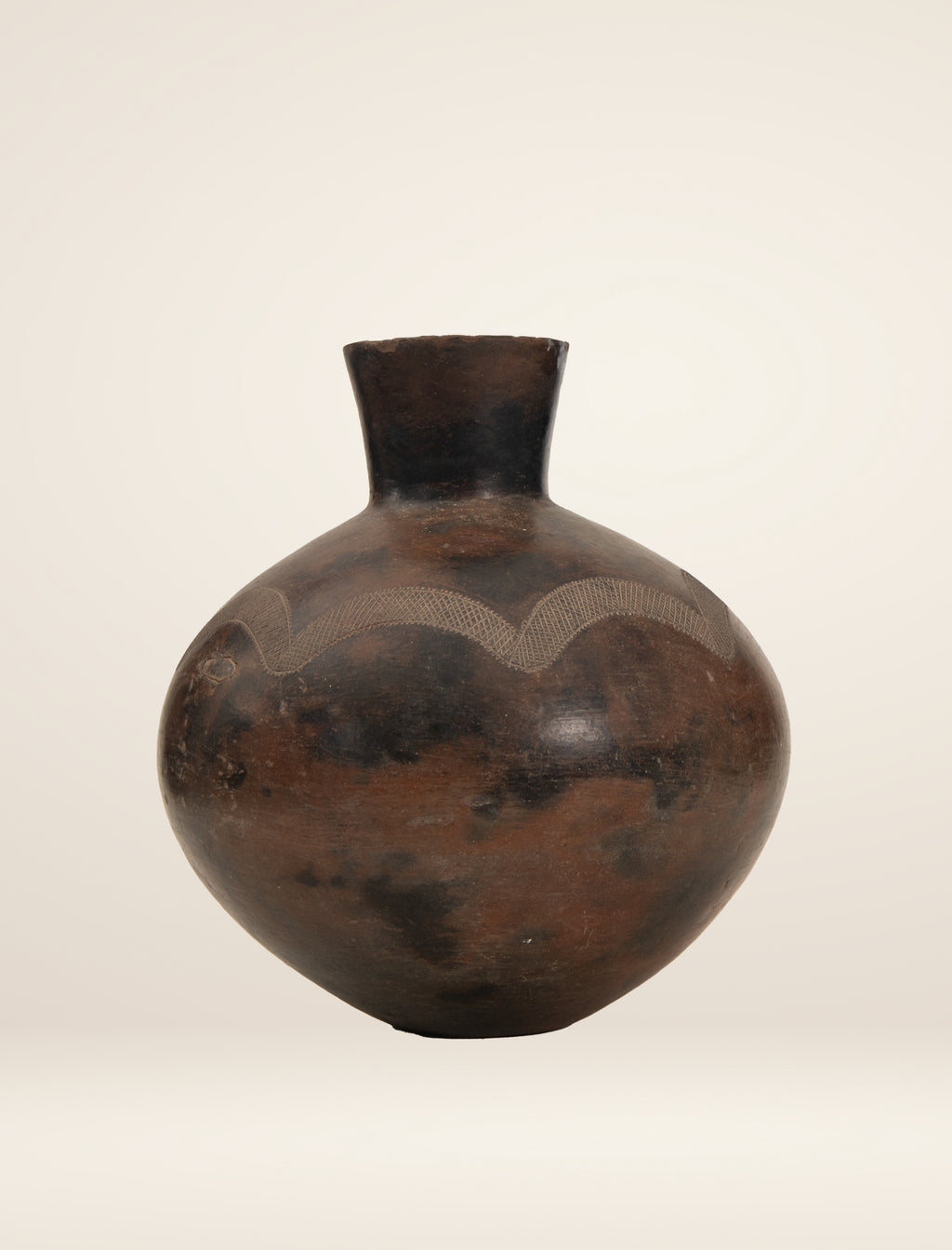 Geometric Motif Zulu Pot
