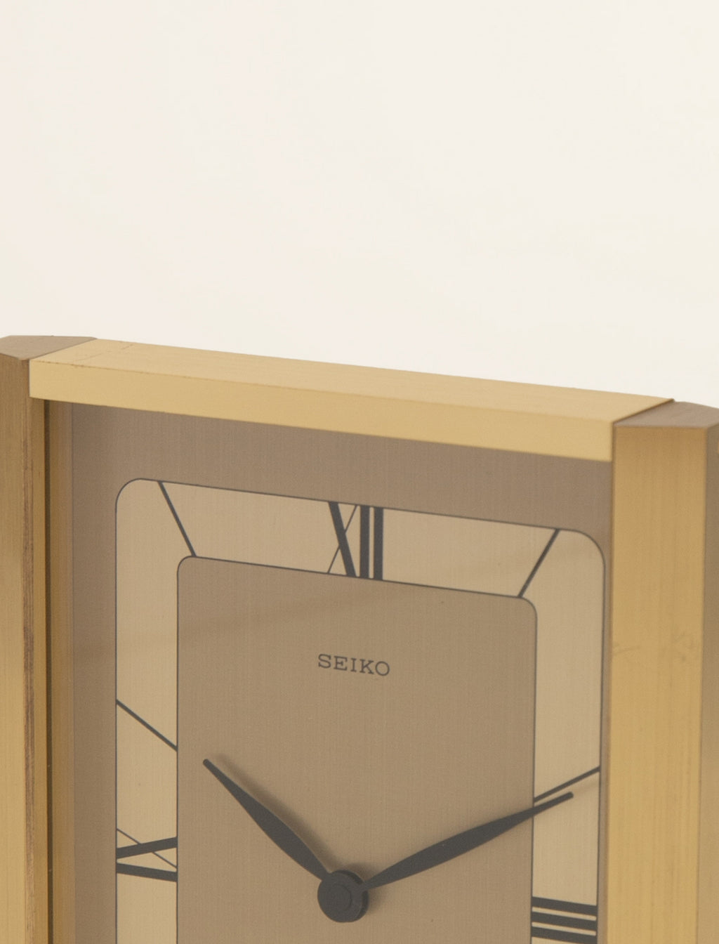 Seiko Japan Quartz Desk Clock - Curación Collection