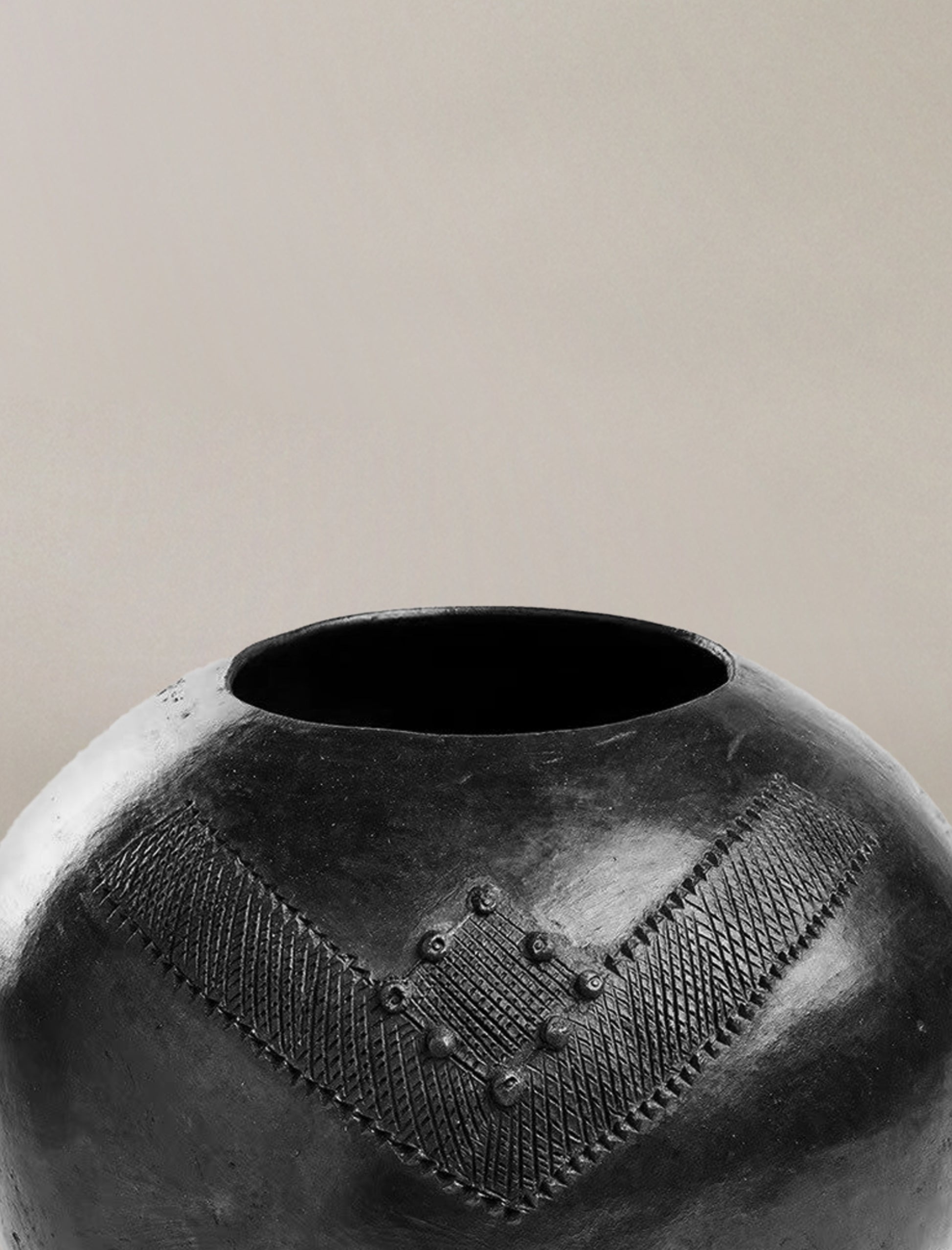 The LARGE zulu pot