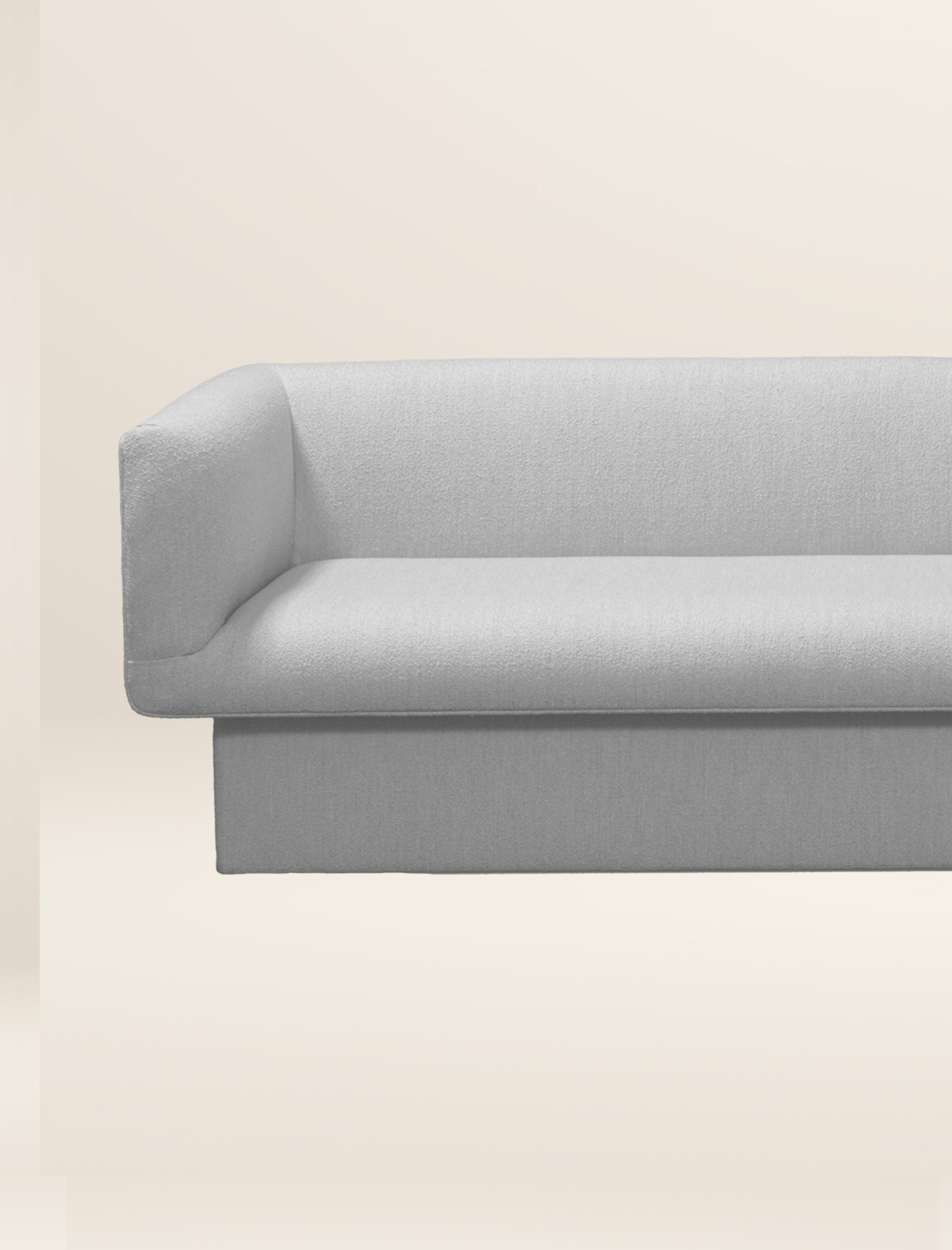 The CLIFTON IN BALANCE sofa in salt