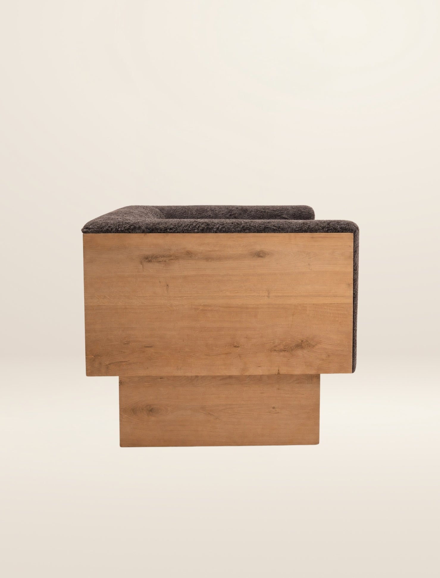 The CLIFTON IN BALANCE armchair in dark chocolate and oak