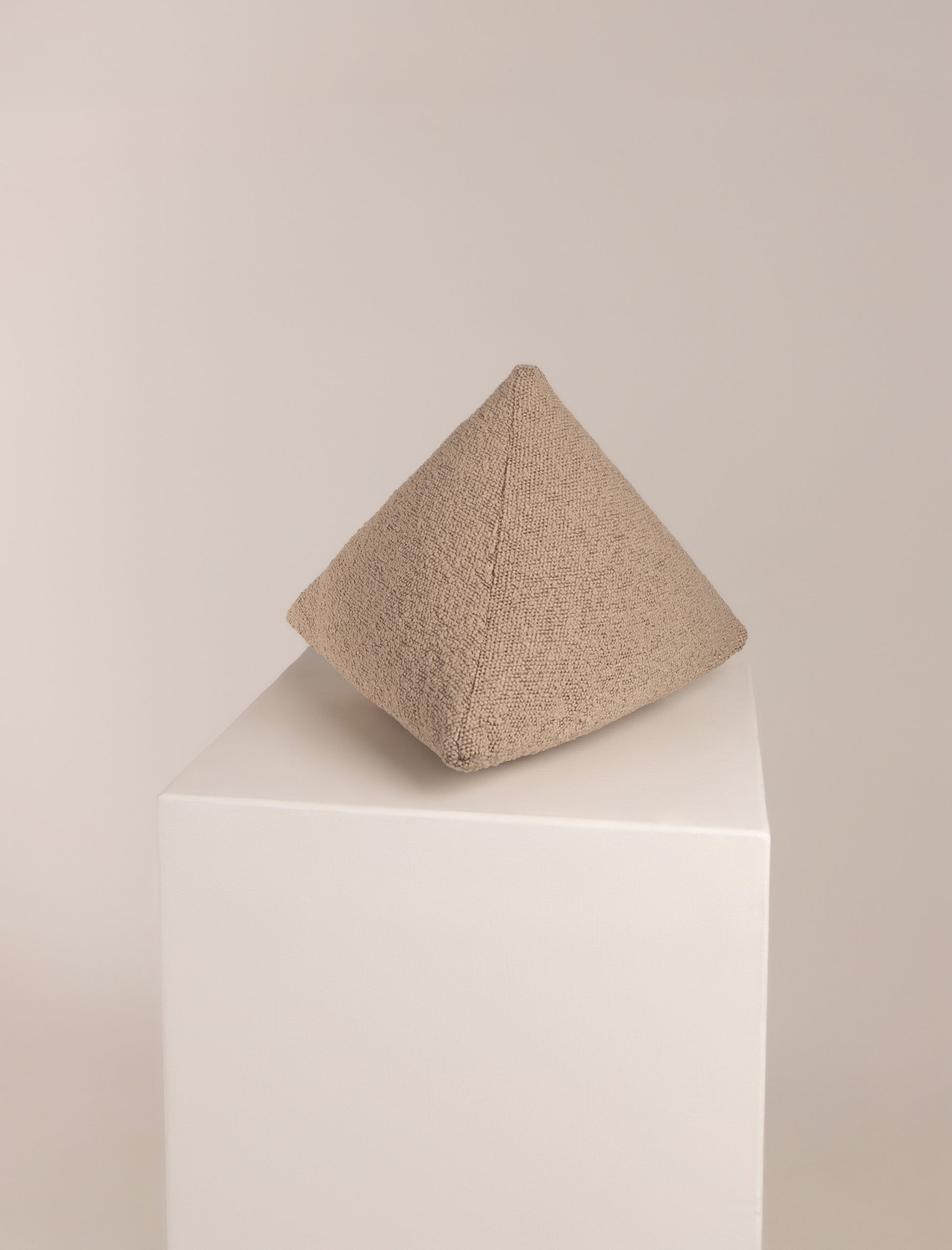 The PYRAMID scatter in mocha boucle