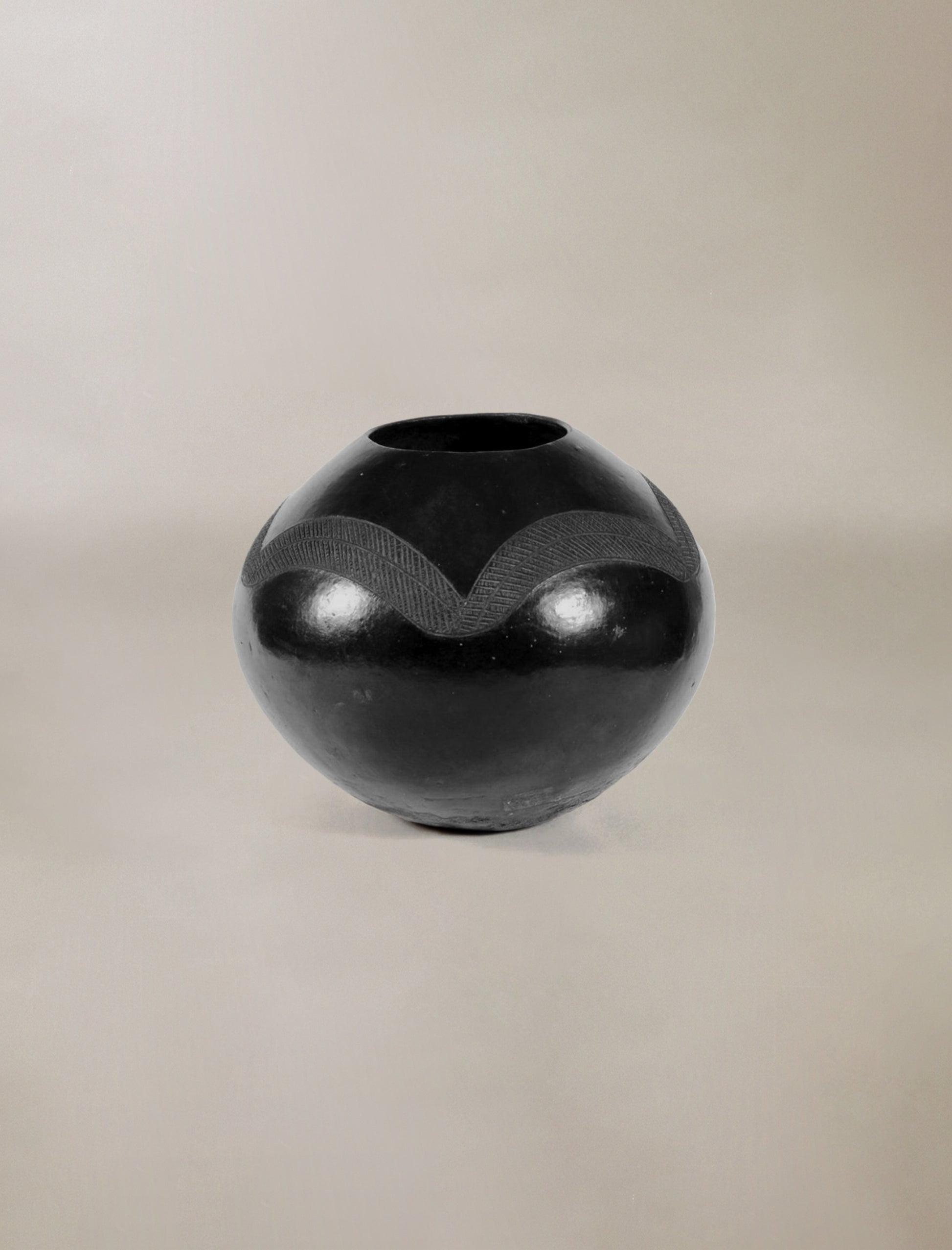 The SMALL zulu pot