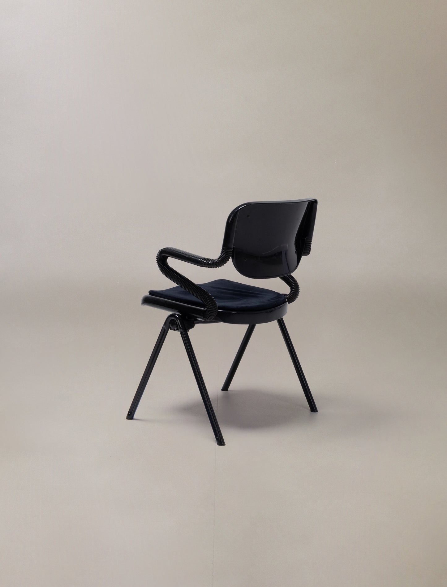 An Iconic Vertebra Chair