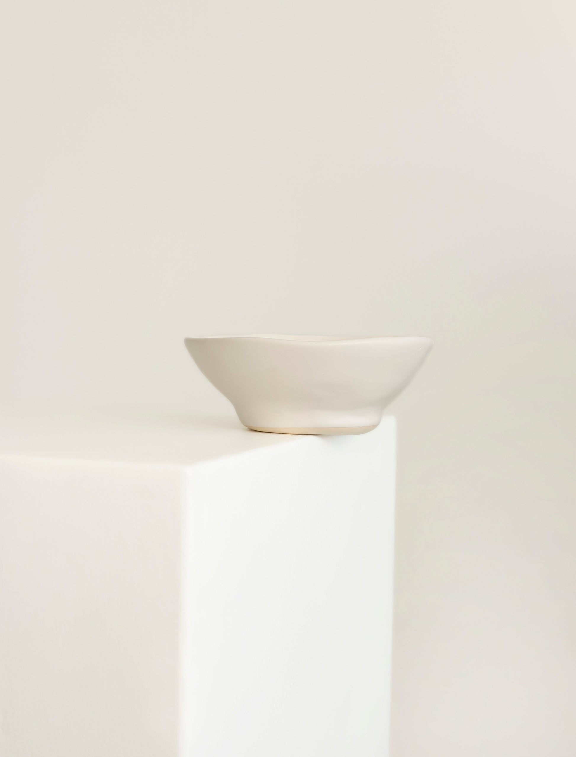 The CEREAL BOWL in white