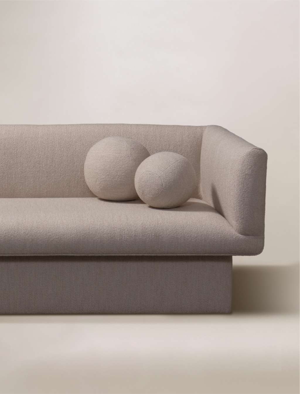 The CLIFTON IN BALANCE sofa