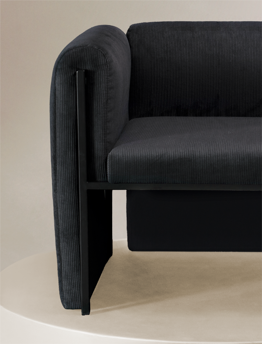 The THERAPIST occasional chair in black