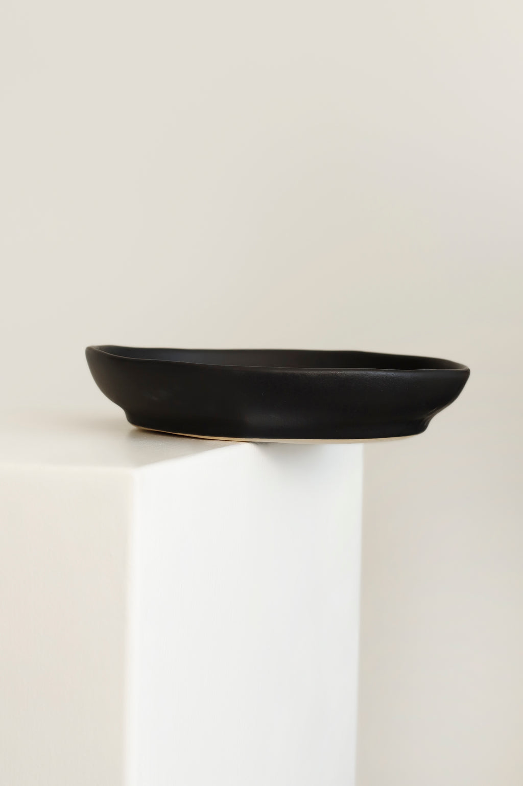 The PASTA BOWL in black - Curación Collection